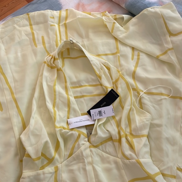 New Banana Republic Midi Dress – Yellow Lotus, Size 2P - Picture 6 of 6